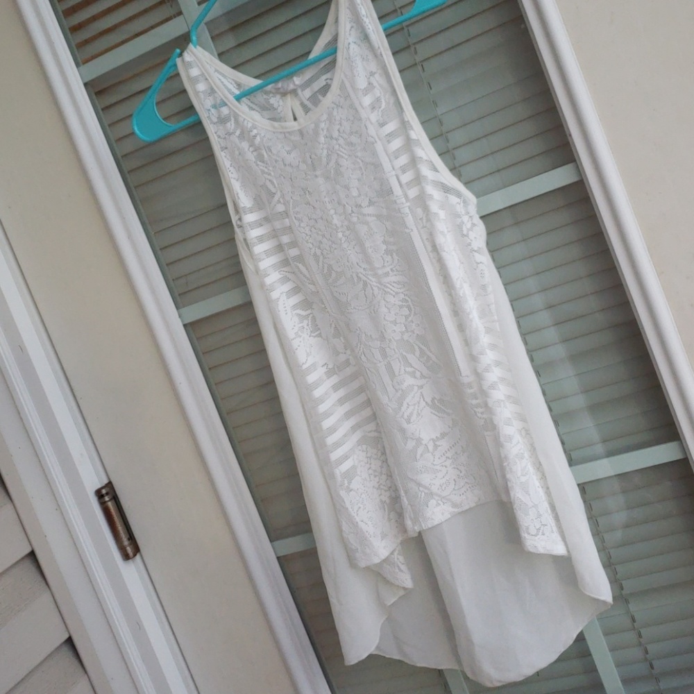 Donated. New white Flowy Top - Picture 1 of 7